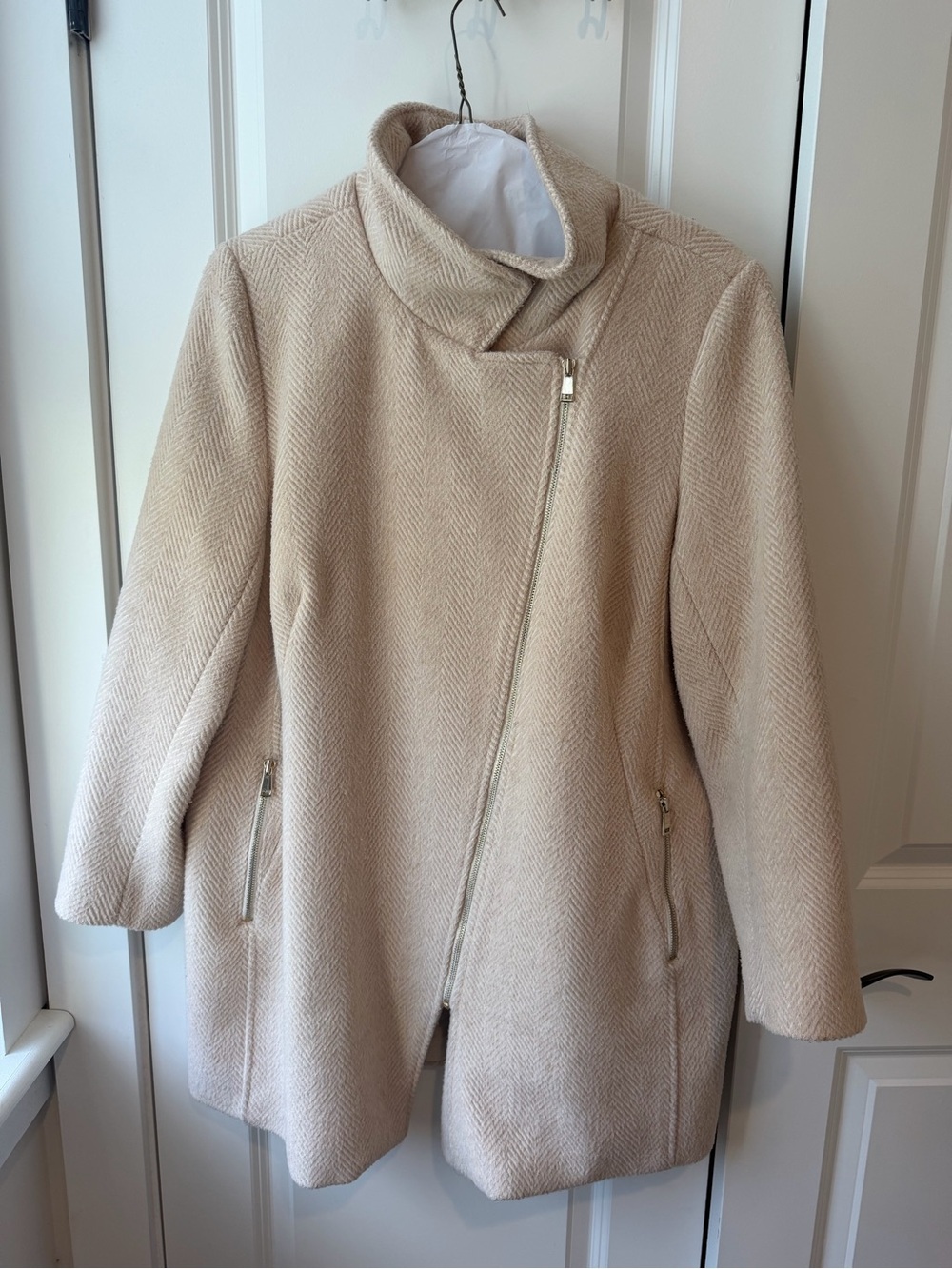 Loft Women's Cream Herringbone Asymmetrical Peacoat